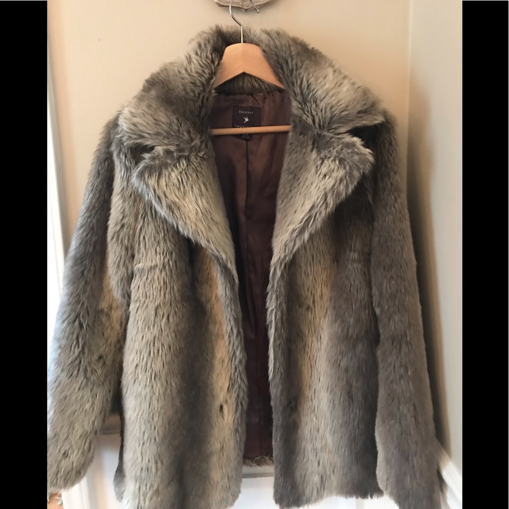 Forever 21 Faux Fur Jacket Medium